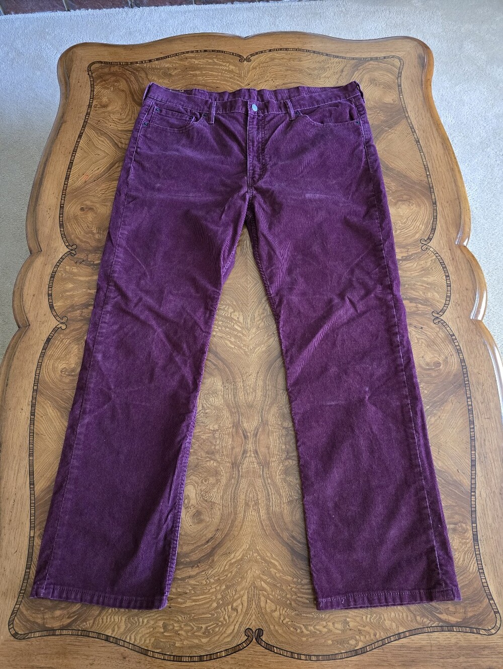 Levi's 514 Corduroy Pants Mens Size 42x32 Burgundy Straight Leg